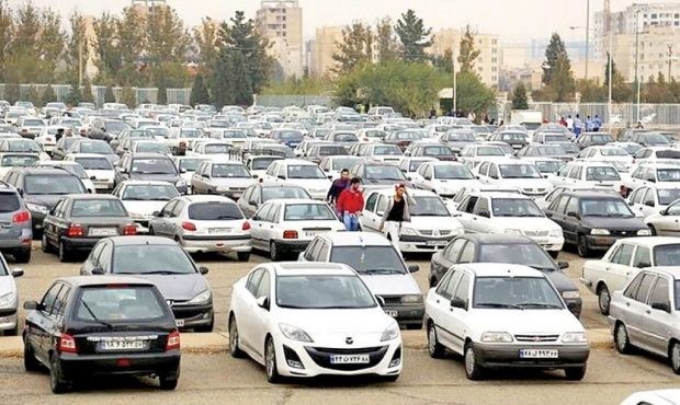 بازار خودرو در رکود است اما قیمت‌ها در حال افزایش!