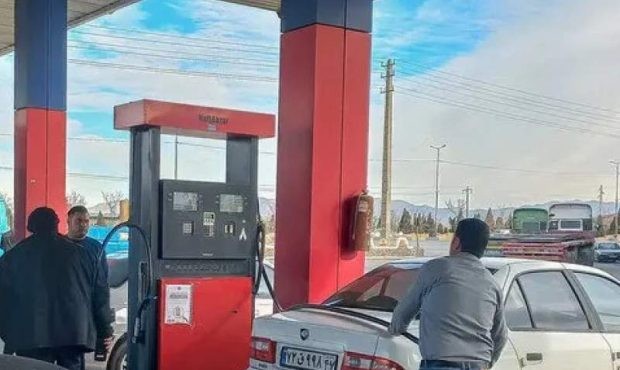 هشدار به مالکان چندخودرو درباره سهمیه بنزین هشدار به مالکان چندخودرو درباره سهمیه بنزین