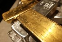 قیمت هر اونس طلا با یک درصد افزایش، به ۵۱۳۸ دلار و ۴۶ سنت رسید