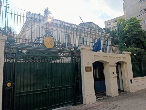 سفارت فرانسه در ایران: استقرار تجهیزات آمریکایی در پایگاههای ما در خاورمیانه نادرست است سفارت فرانسه در ایران: استقرار تجهیزات آمریکایی در پایگاههای ما در خاورمیانه نادرست است