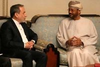 خبرگزاری عمان: نشست عمانی-ایرانی برای بررسی گزینههای تضمین عبور روان در تنگه هرمز خبرگزاری عمان: نشست عمانی-ایرانی برای بررسی گزینههای تضمین عبور روان در تنگه هرمز