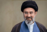 رهبر انقلاب: نیروی دریایی ارتش آماده است تا شکست‌های جدیدی را به کام دشمنان بچشاند