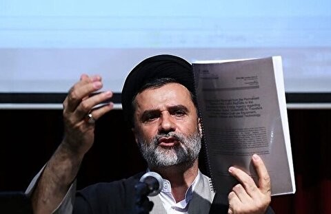 هیس! محمود نبویان بیوقفه در حال کار علیه تیم مذاکرهکننده است! هیس! محمود نبویان بیوقفه در حال کار علیه تیم مذاکرهکننده است!