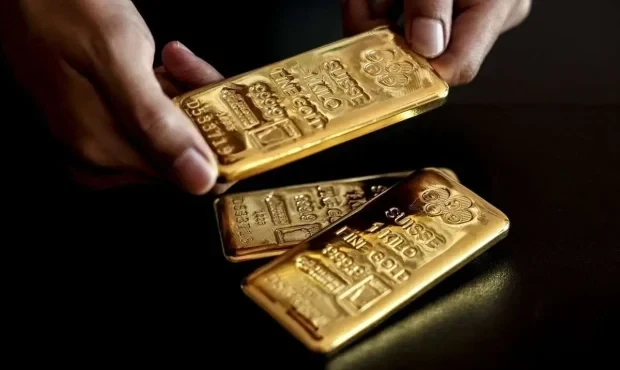 از شایعه طلای ۳۰ میلیون تومانی تا پشت پرده کفسازی قیمت طلا در بازار داخلی و ریزش اونس جهانی از شایعه طلای ۳۰ میلیون تومانی تا پشت پرده کفسازی قیمت طلا در بازار داخلی و ریزش اونس جهانی