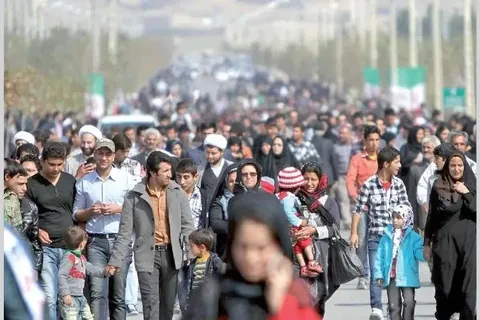 حدود ۶۰ درصد از مردم اعلام کردهاند که تحمل فشار اقتصادی بیشتر را ندارند حدود ۶۰ درصد از مردم اعلام کردهاند که تحمل فشار اقتصادی بیشتر را ندارند